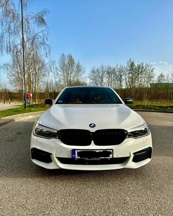 bmw BMW Seria 5 cena 211135 przebieg: 89500, rok produkcji 2020 z Warszawa